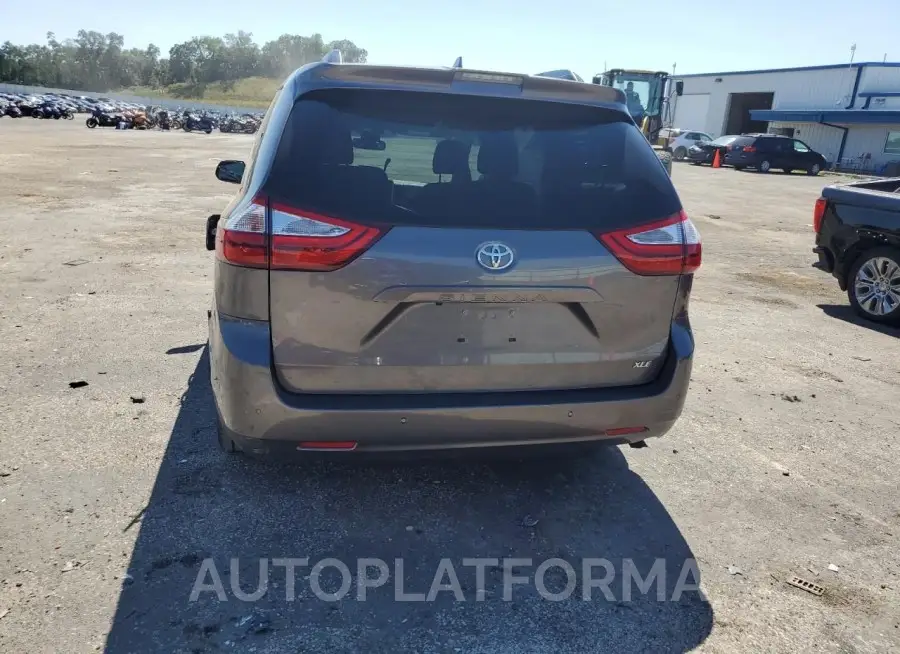 TOYOTA SIENNA XLE 2018 vin 5TDYZ3DC1JS960702 from auto auction Copart