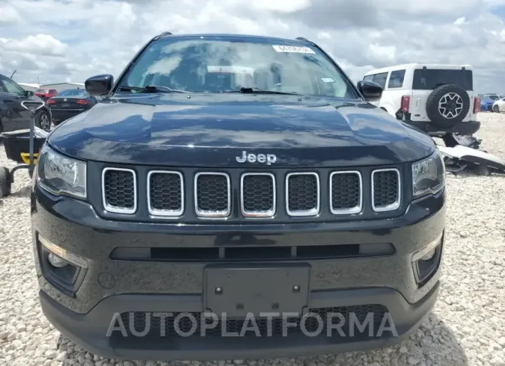 JEEP COMPASS LA 2019 vin 3C4NJCBBXKT652083 from auto auction Copart