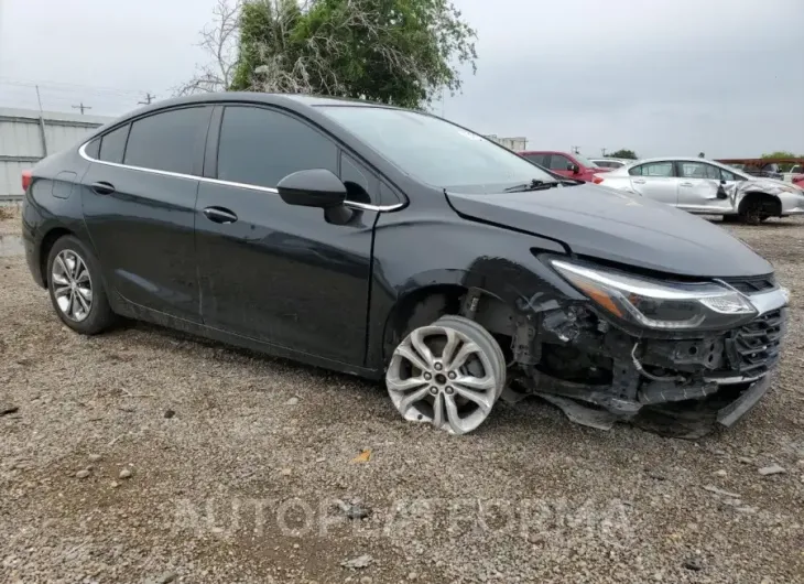 CHEVROLET CRUZE LT 2019 vin 1G1BE5SM6K7132464 from auto auction Copart