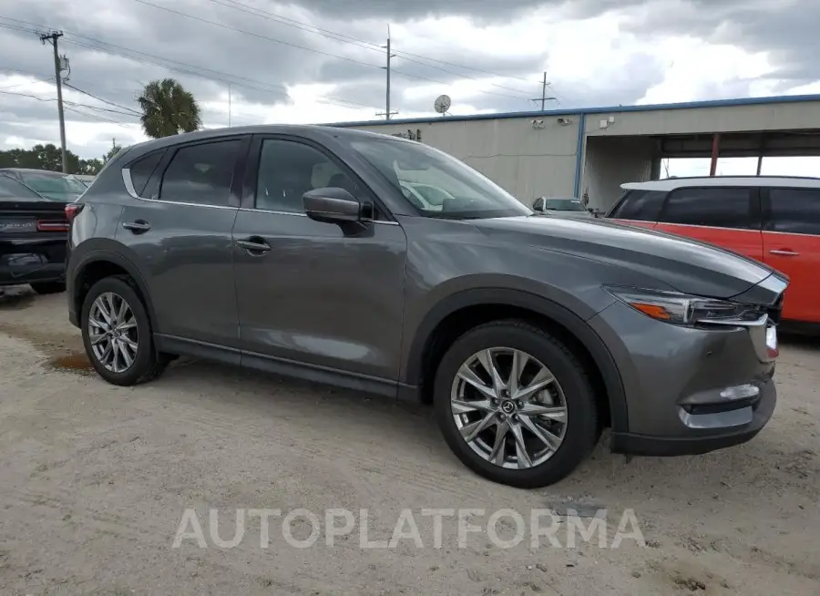 MAZDA CX-5 SIGNA 2021 vin JM3KFBEY0M0455431 from auto auction Copart