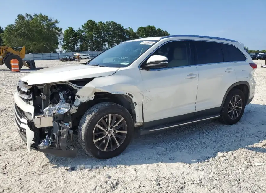 TOYOTA HIGHLANDER 2019 vin 5TDKZRFH6KS552070 from auto auction Copart