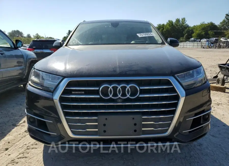 AUDI Q7 PRESTIG 2017 vin WA1VAAF76HD043639 from auto auction Copart