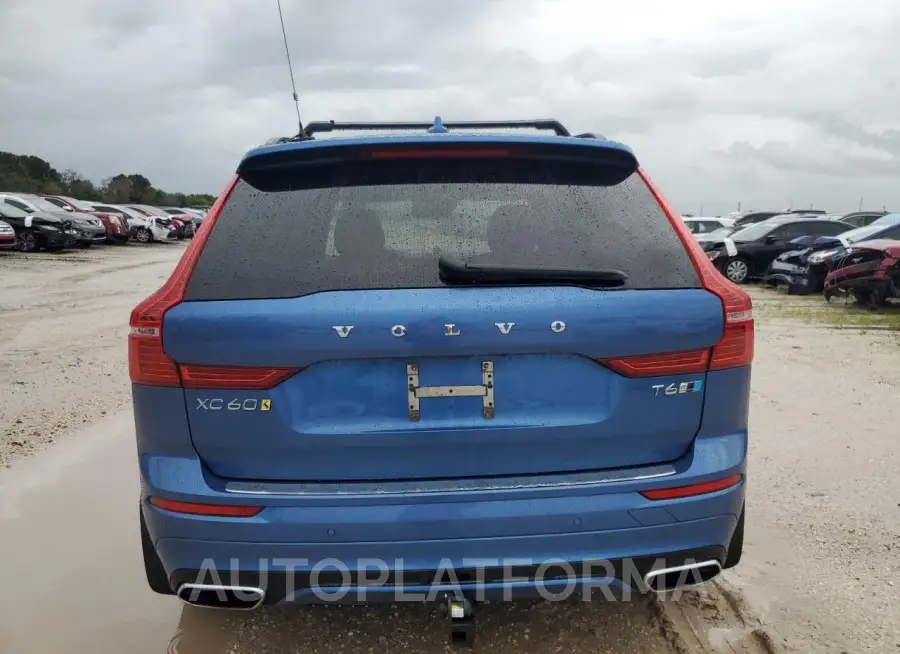 VOLVO XC60 T6 R- 2018 vin YV4A22RM2J1011736 from auto auction Copart