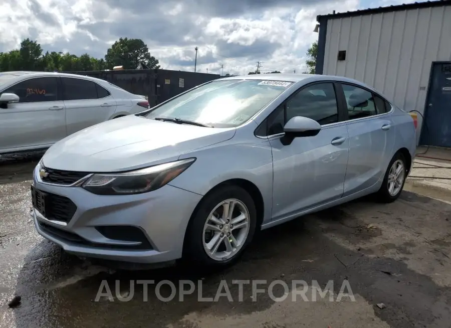 CHEVROLET CRUZE LT 2017 vin 1G1BE5SM0H7190238 from auto auction Copart