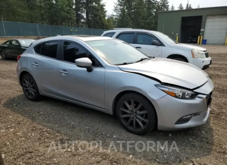 MAZDA 3 TOURING 2018 vin 3MZBN1L3XJM186566 from auto auction Copart