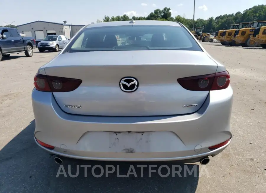 MAZDA 3 PREFERRE 2019 vin 3MZBPADL7KM113021 from auto auction Copart