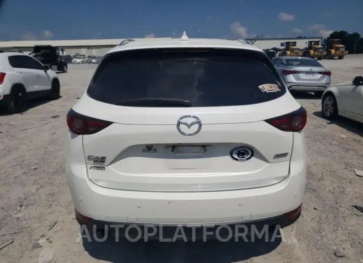 MAZDA CX-5 SIGNA 2019 vin JM3KFBEY1K0573324 from auto auction Copart