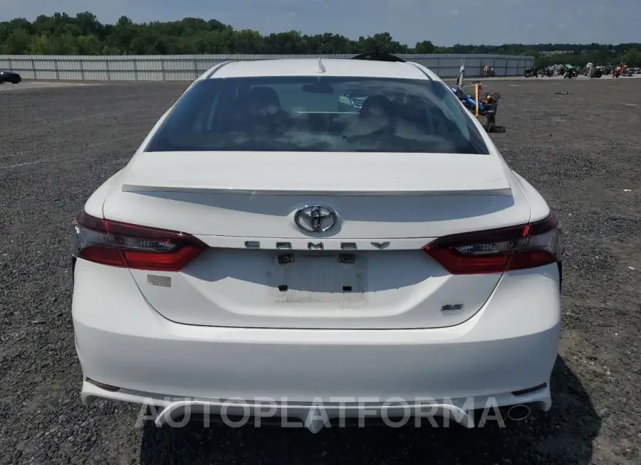 TOYOTA CAMRY SE 2021 vin 4T1G11AKXMU584225 from auto auction Copart