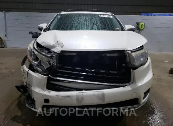 TOYOTA HIGHLANDER 2015 vin 5TDDKRFH9FS142947 from auto auction Copart