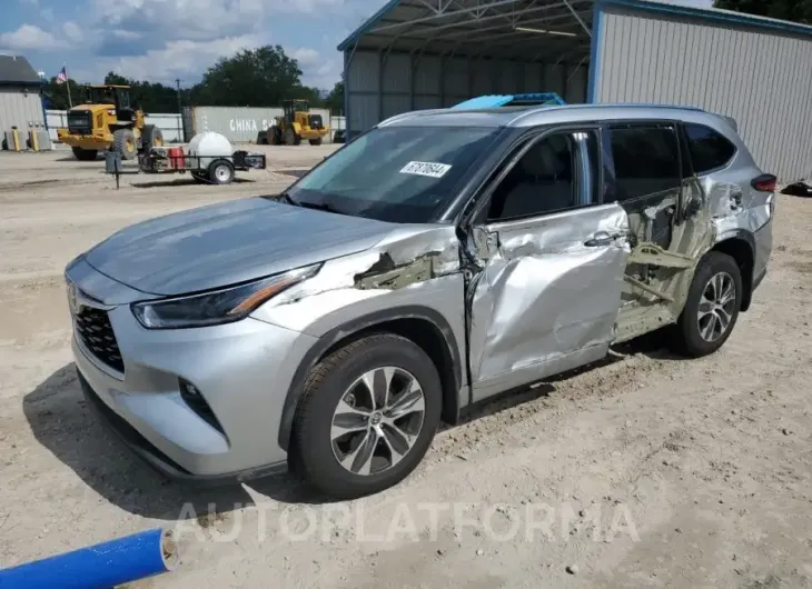 TOYOTA HIGHLANDER 2021 vin 5TDGZRBH1MS099703 from auto auction Copart