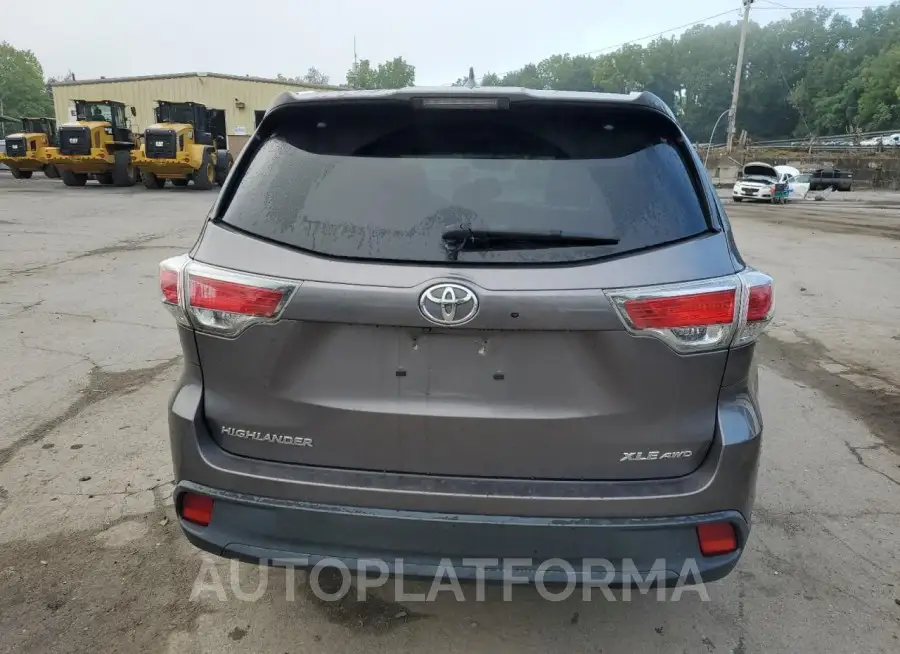 TOYOTA HIGHLANDER 2015 vin 5TDJKRFH2FS129153 from auto auction Copart