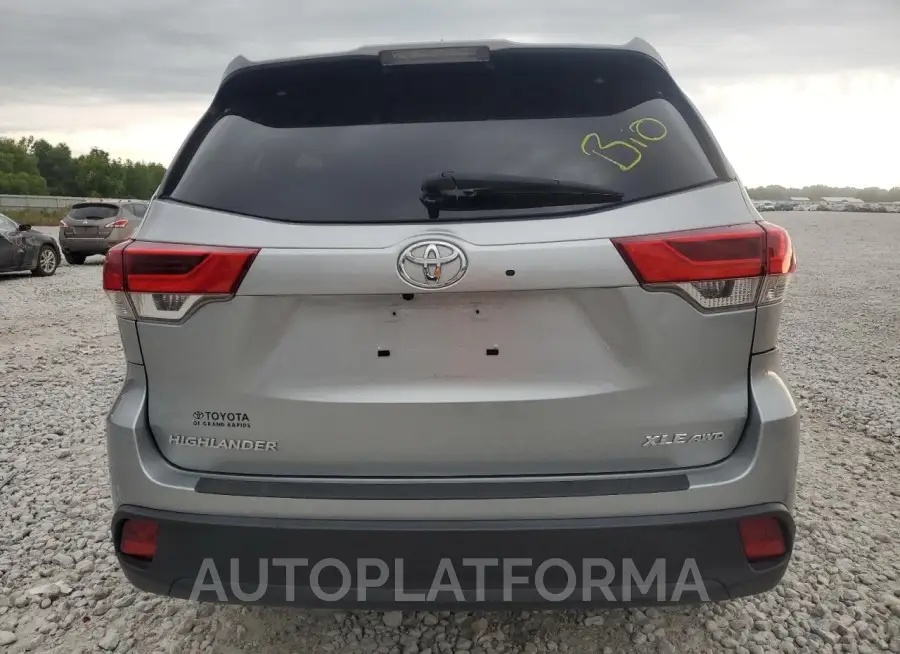 TOYOTA HIGHLANDER 2019 vin 5TDJZRFH3KS615248 from auto auction Copart