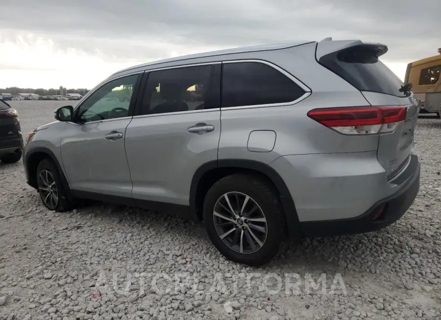 TOYOTA HIGHLANDER 2019 vin 5TDJZRFH3KS615248 from auto auction Copart