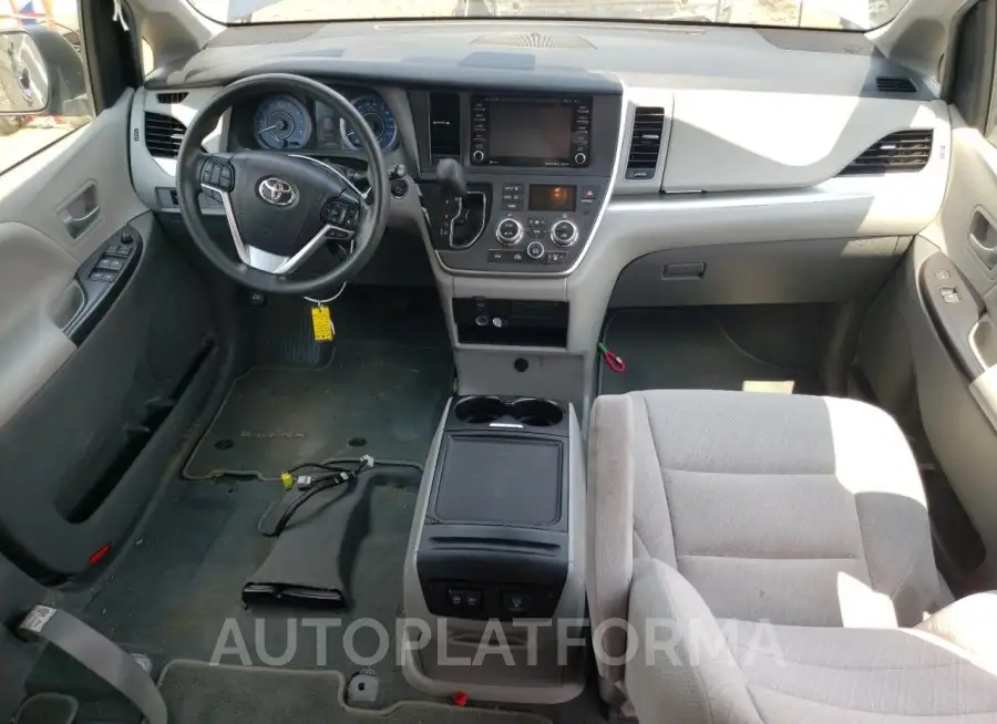 TOYOTA SIENNA LE 2020 vin 5TDKZ3DC0LS024448 from auto auction Copart