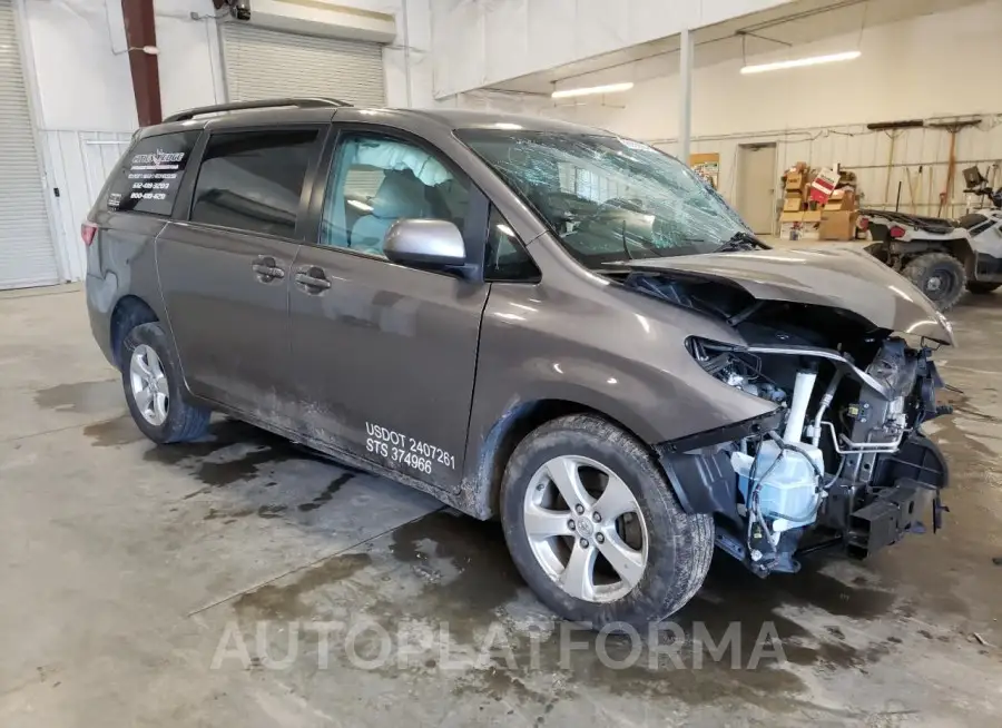 TOYOTA SIENNA LE 2017 vin 5TDKZ3DC6HS894342 from auto auction Copart