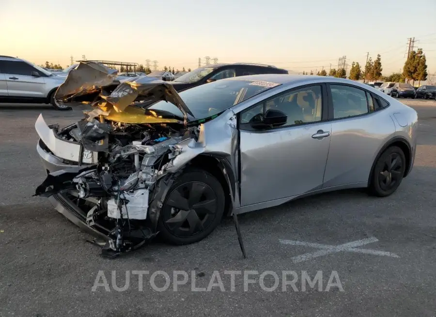 TOYOTA PRIUS LE 2023 vin JTDACAAU4P3010977 from auto auction Copart