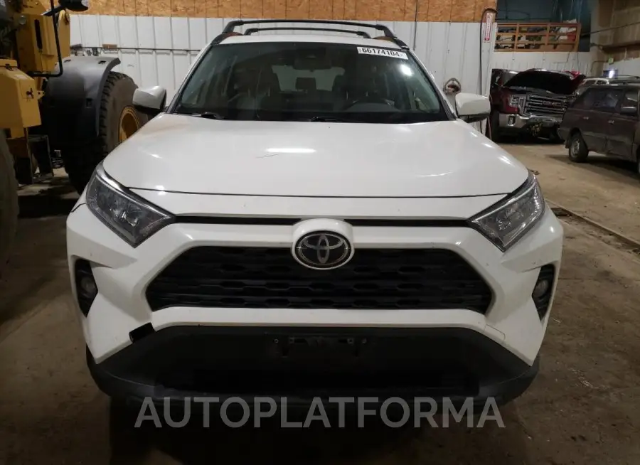 TOYOTA RAV4 XLE P 2019 vin JTMA1RFV6KD016868 from auto auction Copart