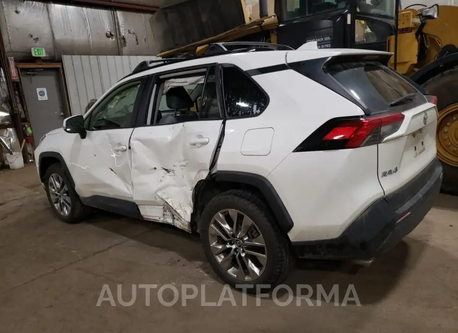 TOYOTA RAV4 XLE P 2019 vin JTMA1RFV6KD016868 from auto auction Copart