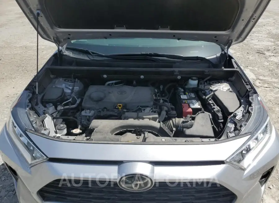 TOYOTA RAV4 XLE 2020 vin JTMP1RFVXLD059136 from auto auction Copart