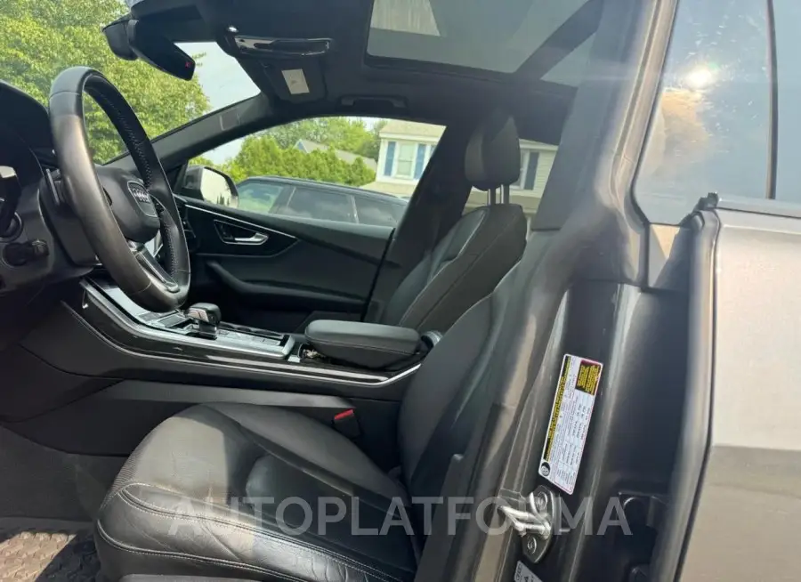 AUDI Q8 PREMIUM 2019 vin WA1BVAF11KD009232 from auto auction Copart