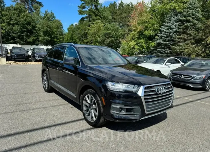 AUDI Q7 PREMIUM 2017 vin WA1LAAF74HD023039 from auto auction Copart