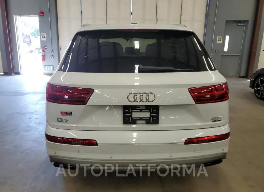 AUDI Q7 PREMIUM 2017 vin WA1LAAF79HD007385 from auto auction Copart