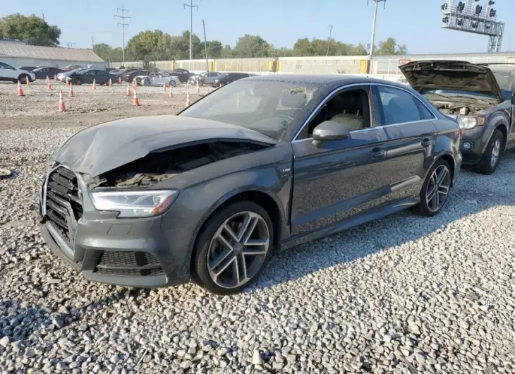 AUDI A3 PREMIUM 2018 vin WAUGUGFF9J1031425 from auto auction Copart