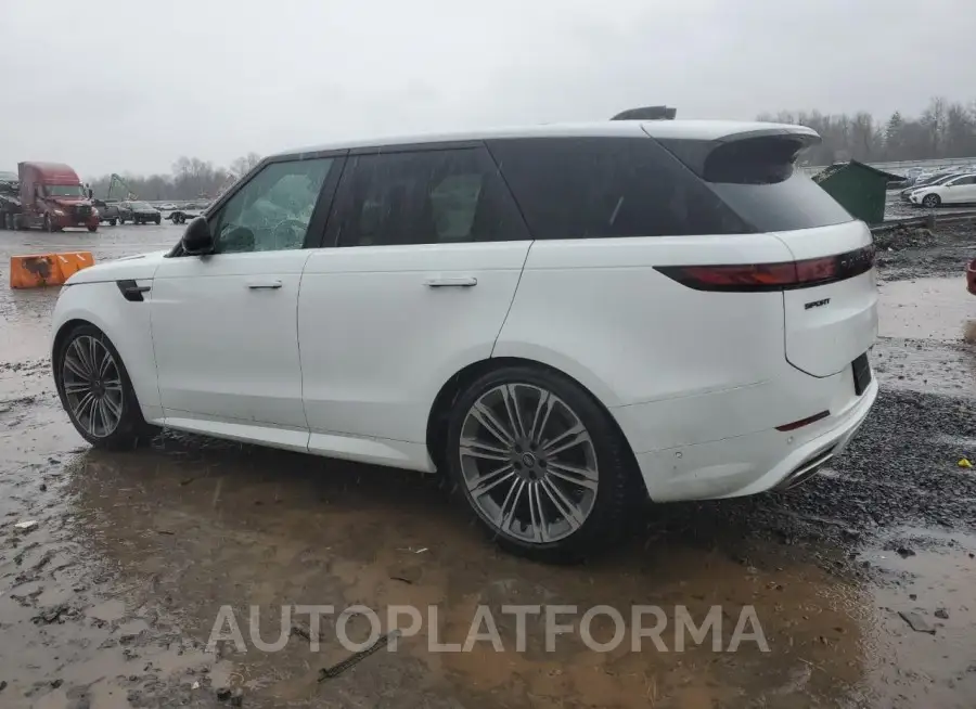 LAND ROVER RANGE ROVE 2024 vin SAL1L9FU3RA159864 from auto auction Copart