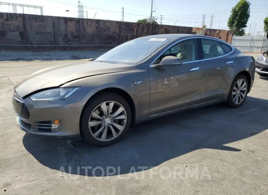 TESLA MODEL S 85 2015 vin 5YJSA1H12FF086155 from auto auction Copart