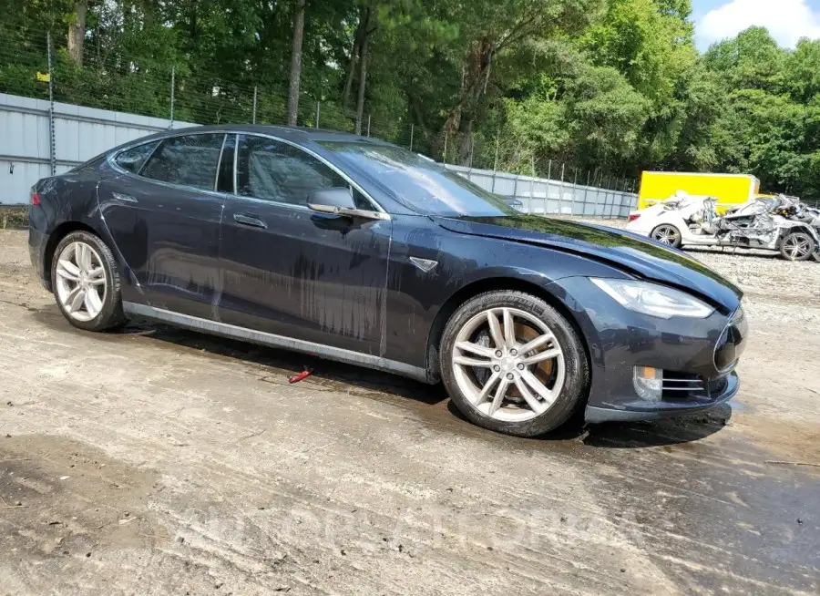 TESLA MODEL S 85 2015 vin 5YJSA1H22FF095253 from auto auction Copart