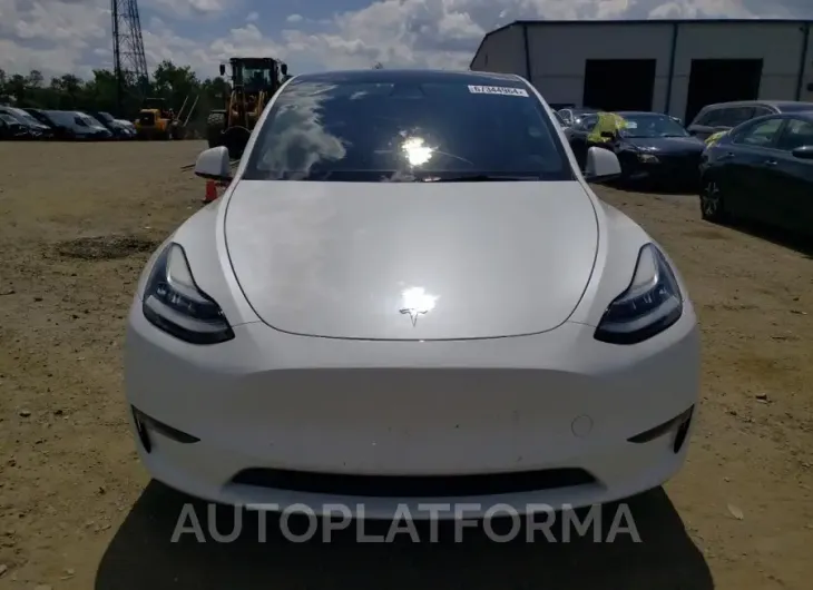 TESLA MODEL Y 2021 vin 5YJYGDEE2MF146532 from auto auction Copart