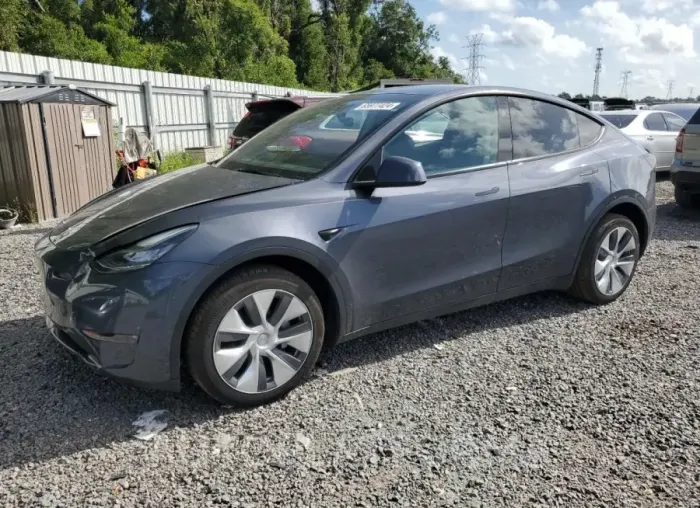 TESLA MODEL Y 2023 vin 7SAYGDEE0PA142757 from auto auction Copart