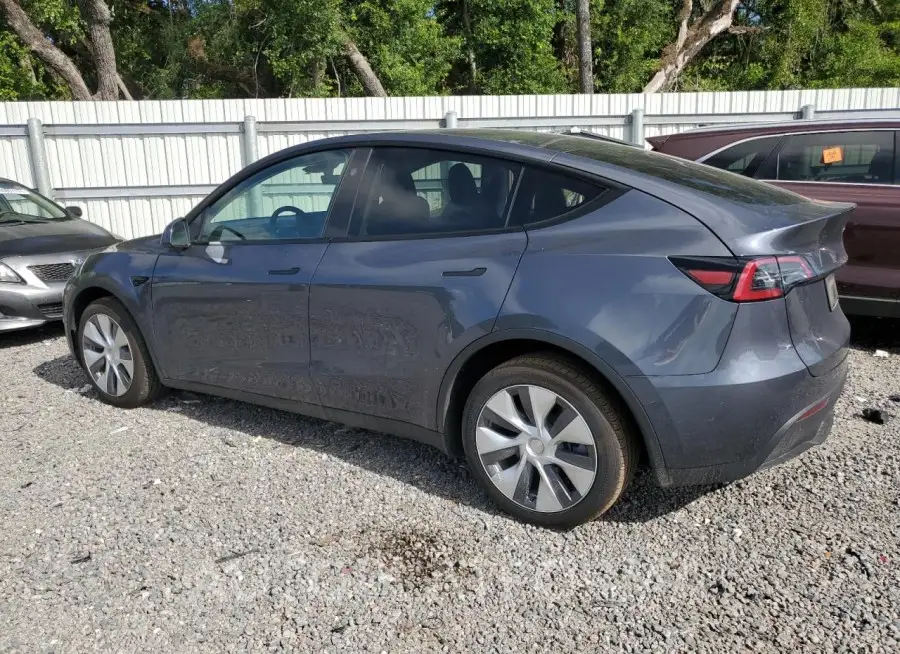 TESLA MODEL Y 2023 vin 7SAYGDEE0PA142757 from auto auction Copart