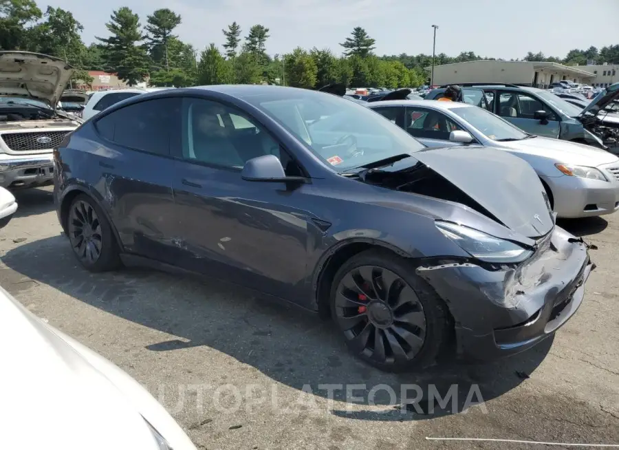 TESLA MODEL Y 2022 vin 7SAYGDEFXNF372010 from auto auction Copart