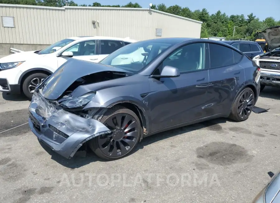 TESLA MODEL Y 2022 vin 7SAYGDEFXNF372010 from auto auction Copart