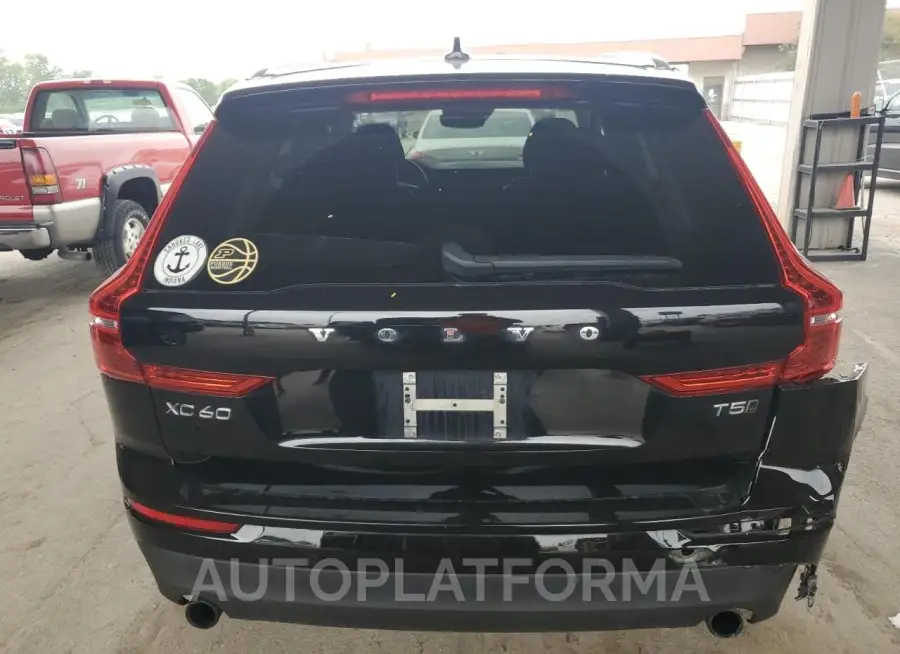 VOLVO XC60 T5 2019 vin LYV102RK1KB195858 from auto auction Copart