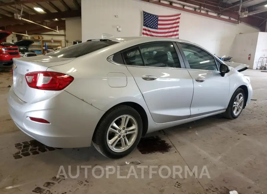 CHEVROLET CRUZE LT 2017 vin 3G1BE5SM5HS567048 from auto auction Copart