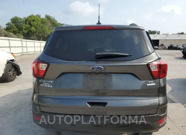 FORD ESCAPE SE 2019 vin 1FMCU0GD6KUB30463 from auto auction Copart