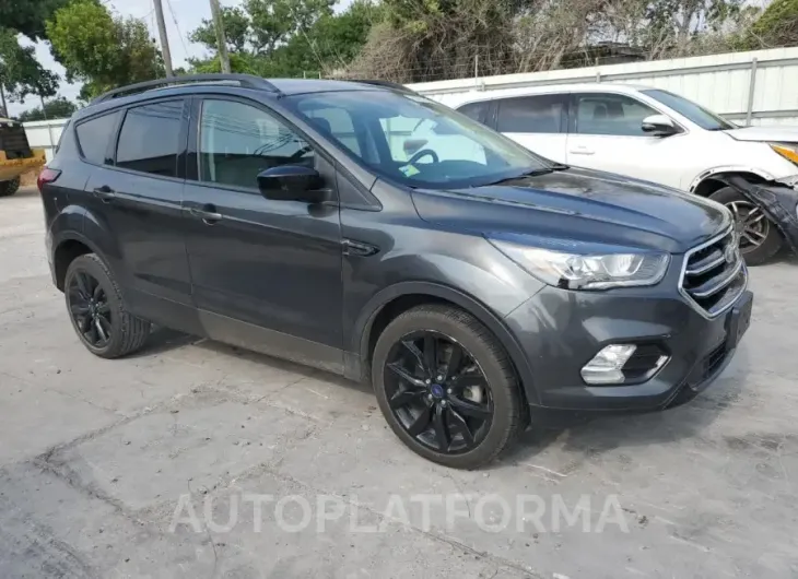 FORD ESCAPE SE 2019 vin 1FMCU0GD6KUB30463 from auto auction Copart