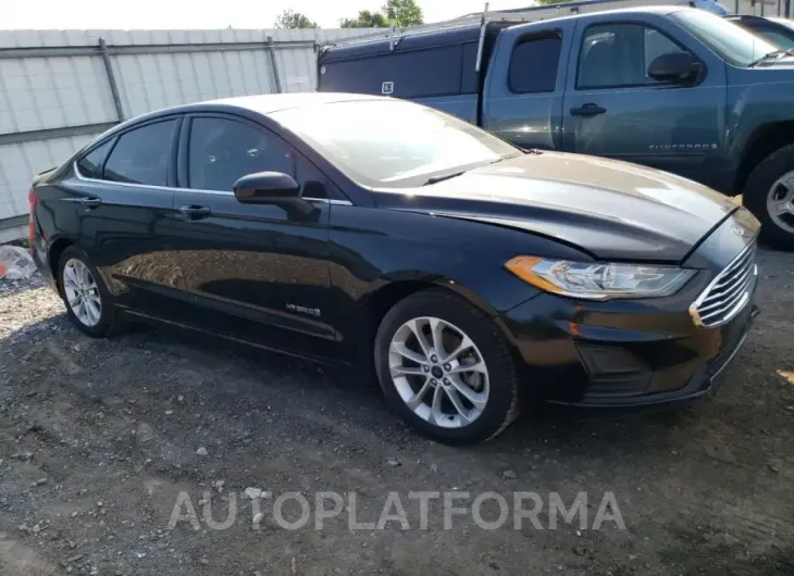 FORD FUSION SE 2019 vin 3FA6P0LU2KR125921 from auto auction Copart