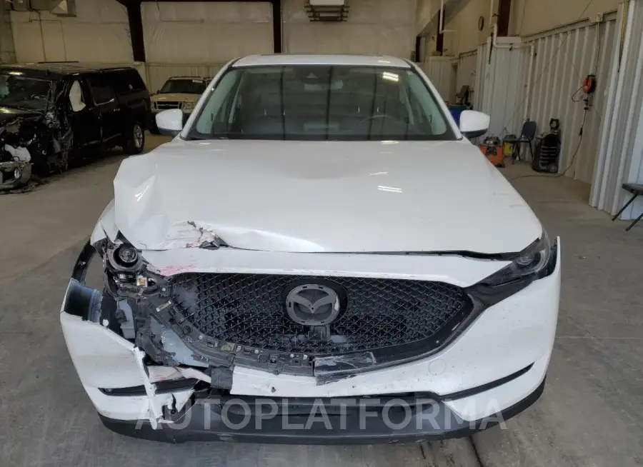 MAZDA CX-5 GRAND 2017 vin JM3KFBDLXH0202337 from auto auction Copart