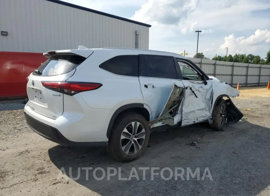 TOYOTA HIGHLANDER 2022 vin 5TDHARAH7NS512125 from auto auction Copart