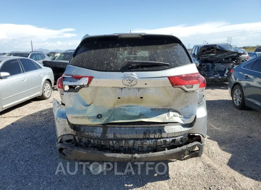 TOYOTA HIGHLANDER 2018 vin 5TDJZRFH0JS848048 from auto auction Copart