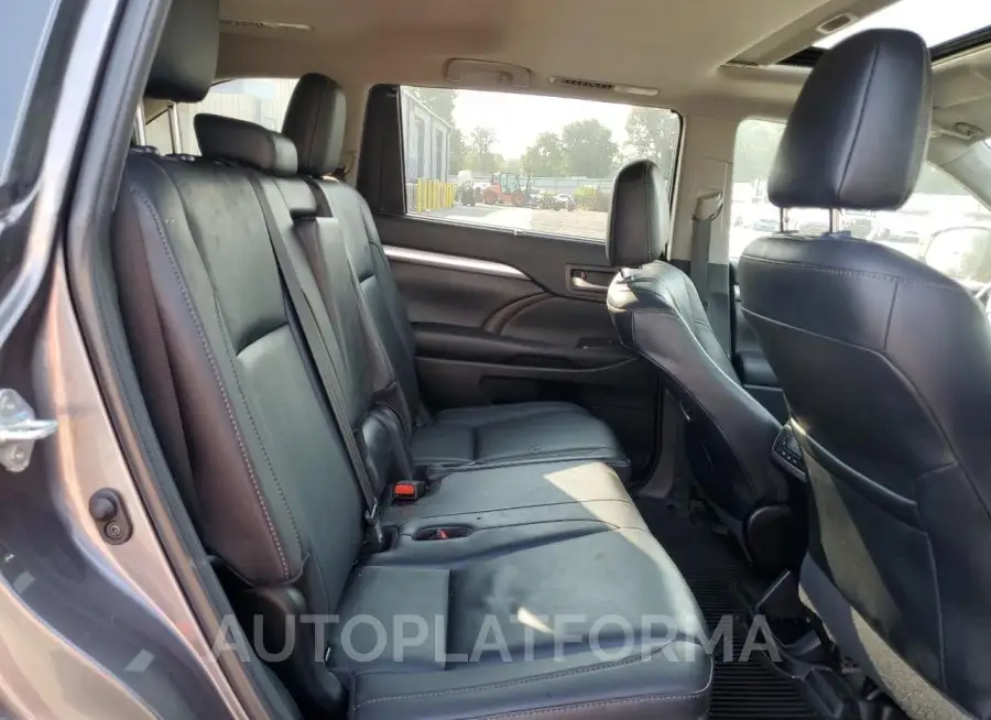 TOYOTA HIGHLANDER 2019 vin 5TDJZRFH0KS718532 from auto auction Copart