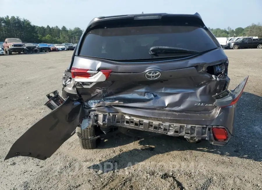 TOYOTA HIGHLANDER 2019 vin 5TDJZRFH0KS718532 from auto auction Copart