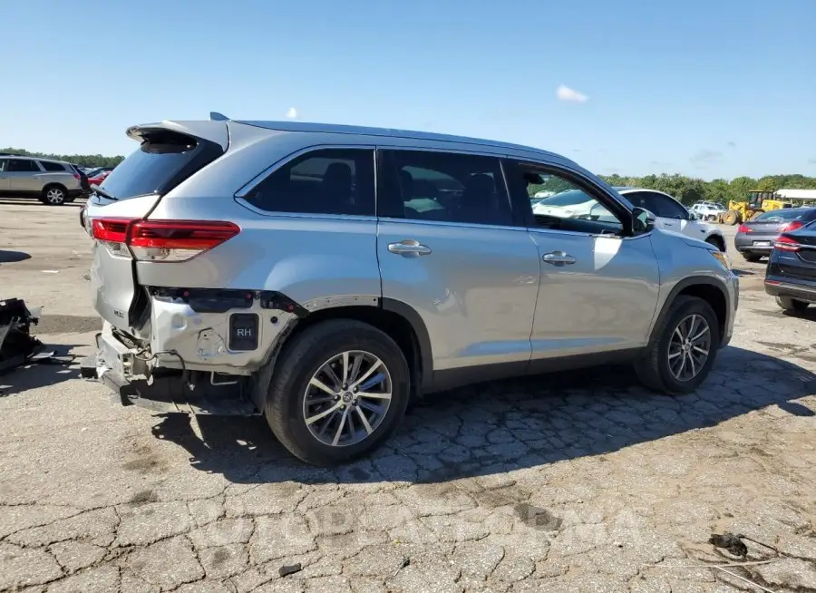 TOYOTA HIGHLANDER 2019 vin 5TDKZRFH7KS572781 from auto auction Copart