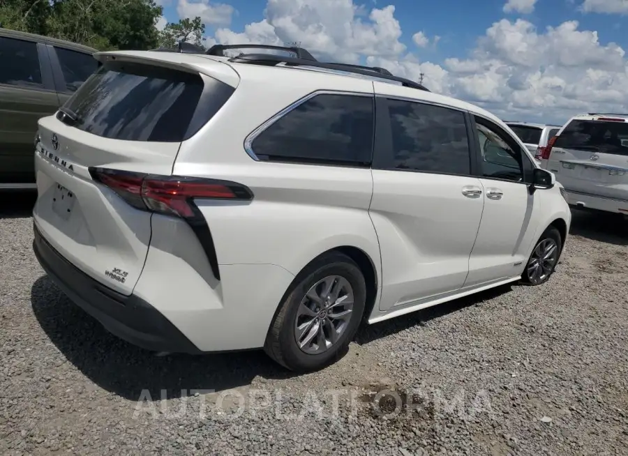 TOYOTA SIENNA XLE 2021 vin 5TDYRKEC2MS031311 from auto auction Copart