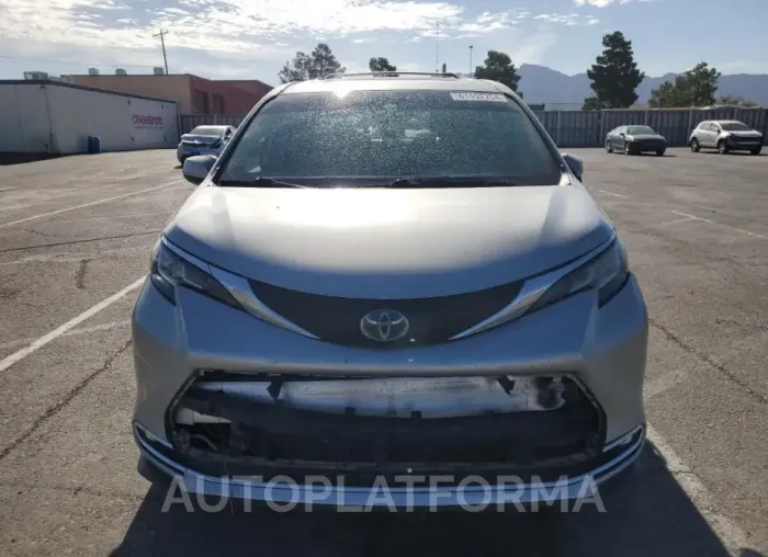 TOYOTA SIENNA XLE 2021 vin 5TDYRKEC9MS027692 from auto auction Copart