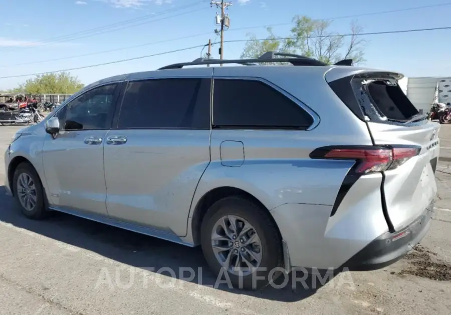 TOYOTA SIENNA XLE 2021 vin 5TDYRKEC9MS027692 from auto auction Copart