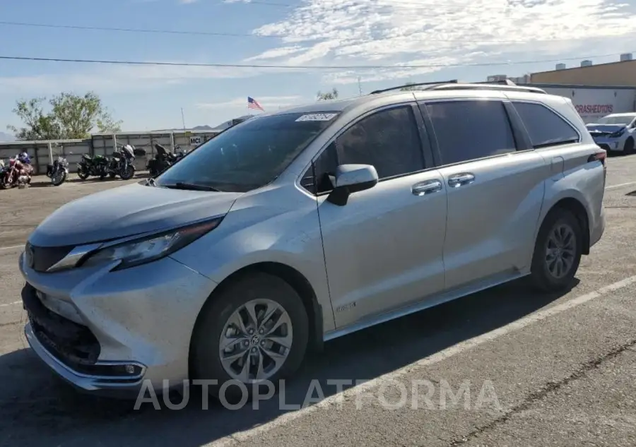 TOYOTA SIENNA XLE 2021 vin 5TDYRKEC9MS027692 from auto auction Copart